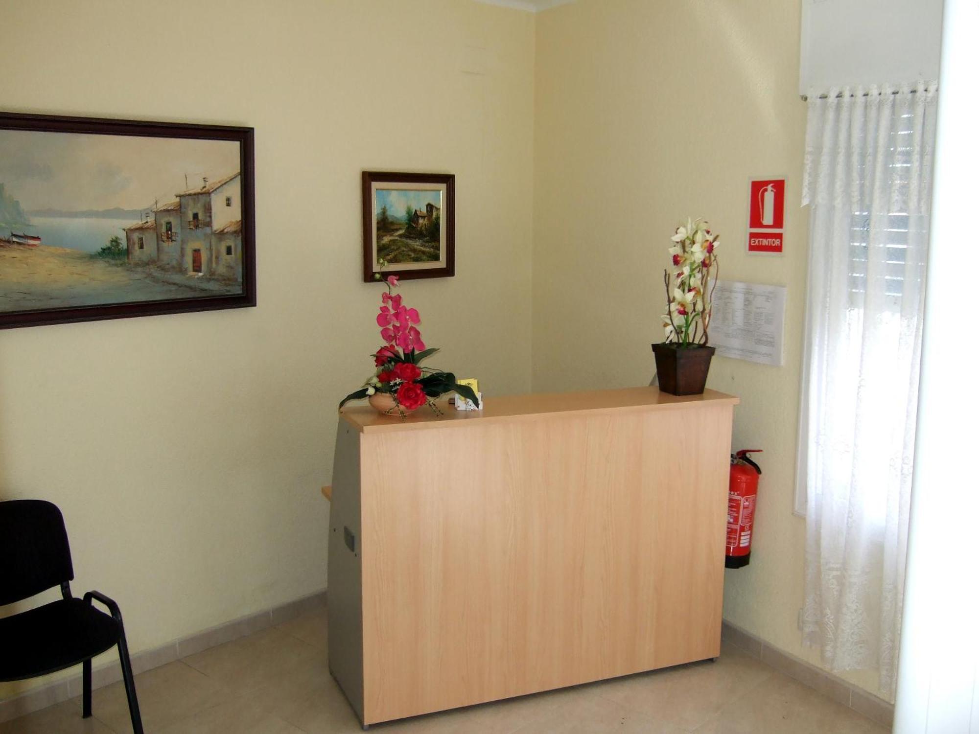 Hostal Julieta Льорет-де-Мар Экстерьер фото