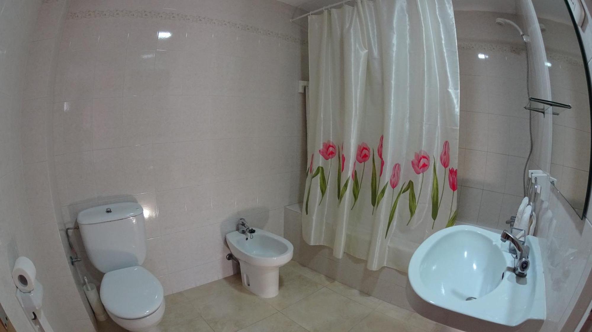 Hostal Julieta Льорет-де-Мар Экстерьер фото