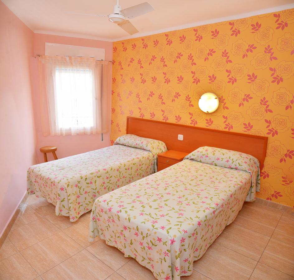 Hostal Julieta Льорет-де-Мар Экстерьер фото
